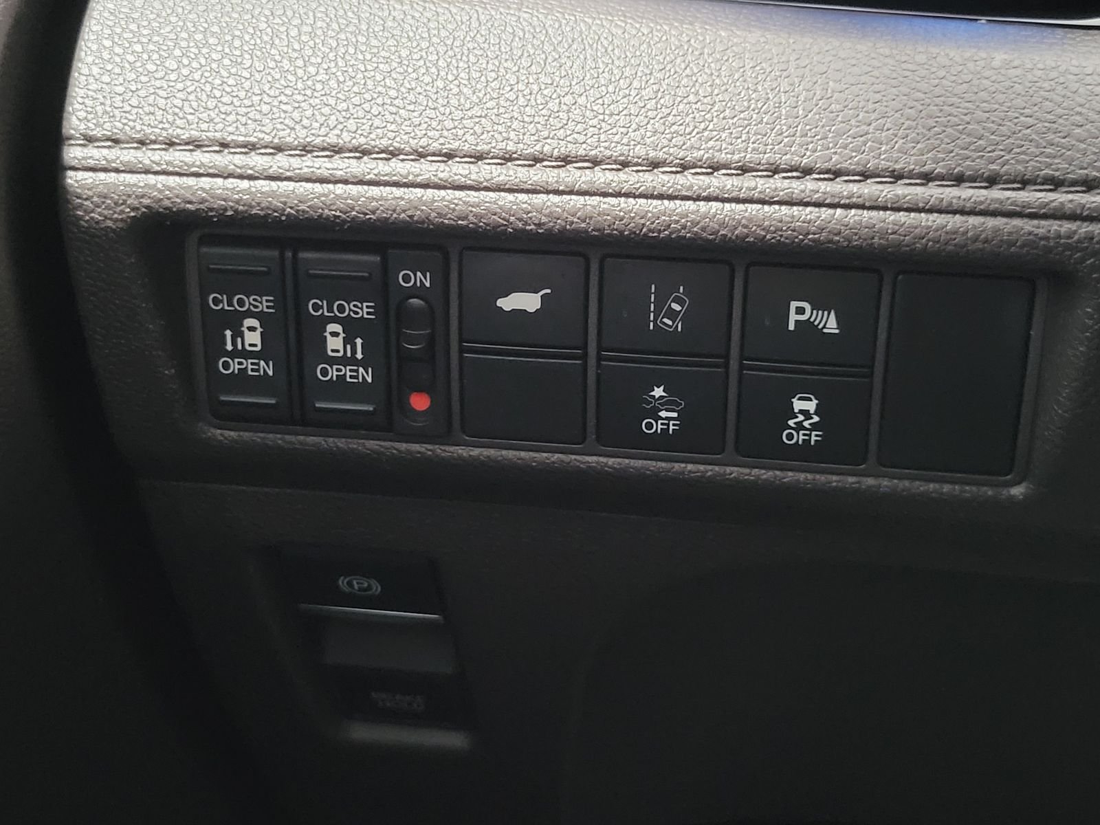Used 2018  Honda Elite image 14
