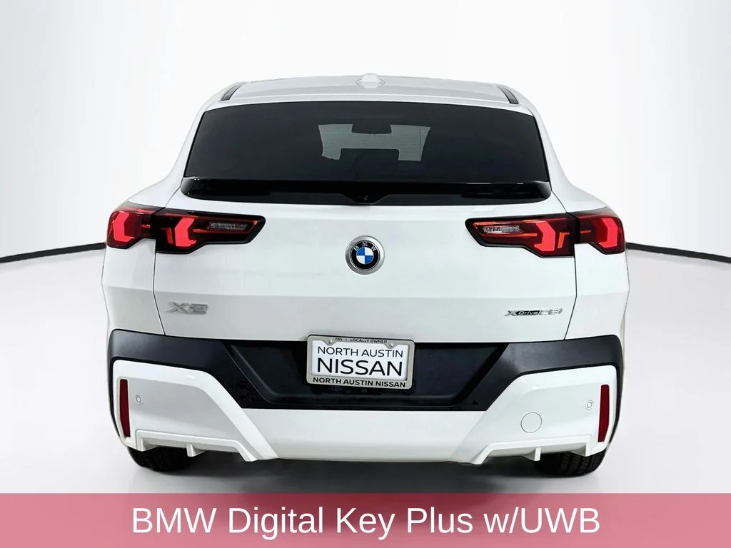 Used 2025 White BMW xDrive28i image 6