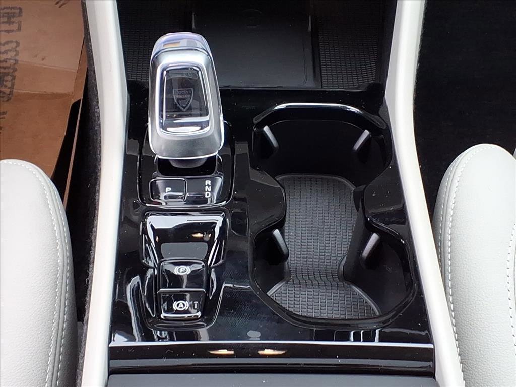 New 2026 Vapour Grey Volvo Ultra image 11