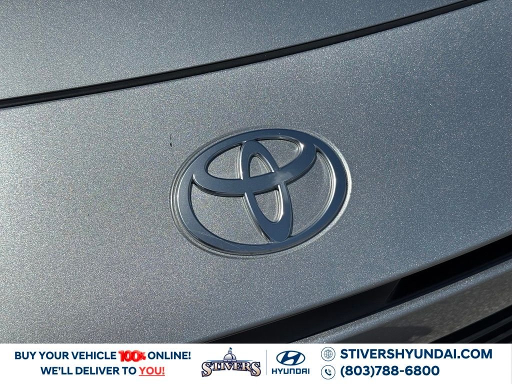 Used 2025 Silver Toyota LE image 7