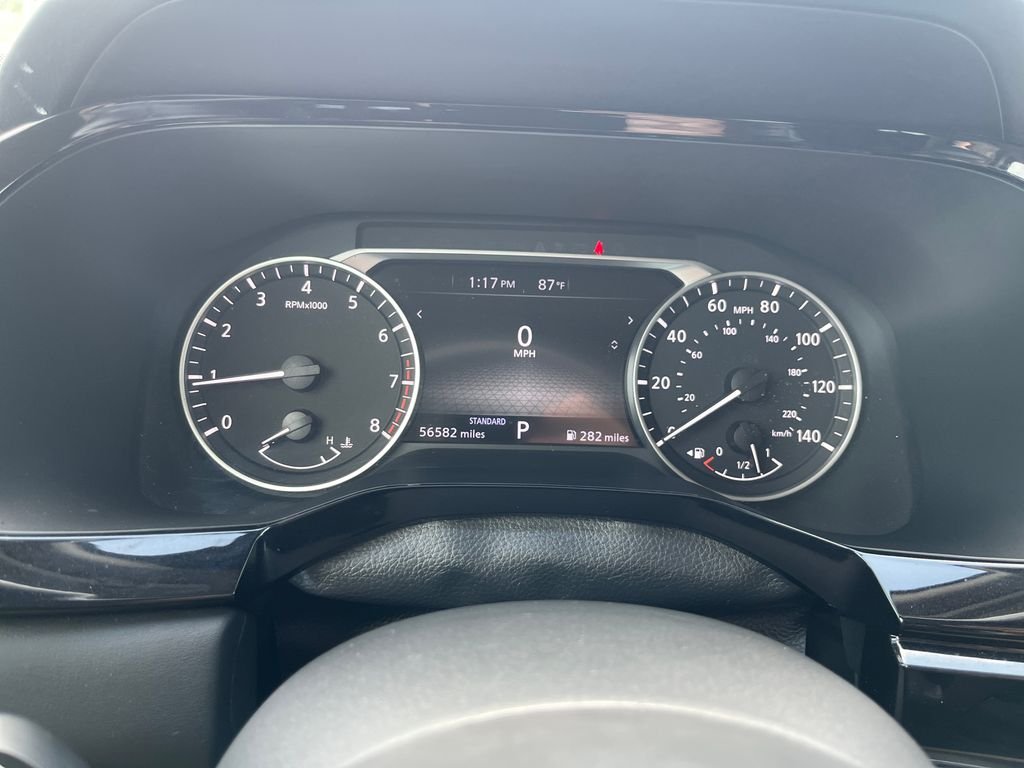 Used 2024 Gray Nissan SV image 15