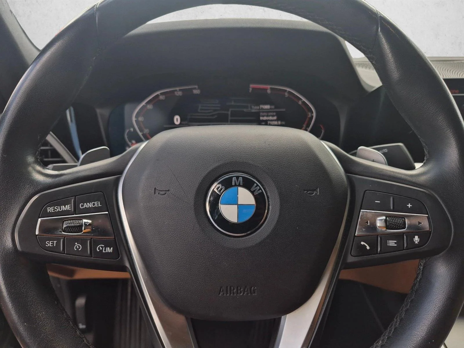Used 2022 Black Sapphire Metallic BMW 330i image 13