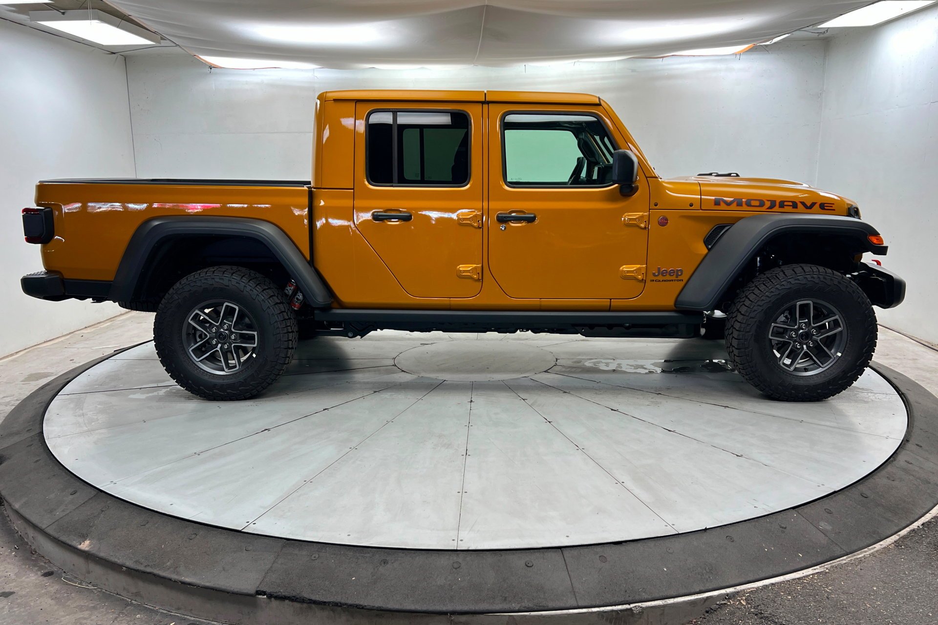 New 2026 Goldilocks (DISC) Jeep Mojave image 7