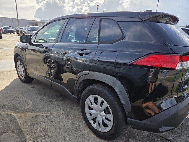 Used 2022 Jet Black Toyota L image 5