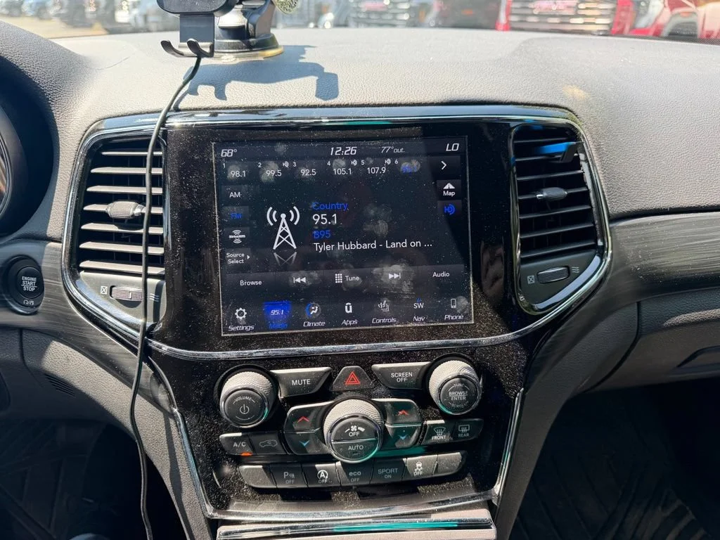 Used 2019 Black Jeep Upland 4x4 image 7