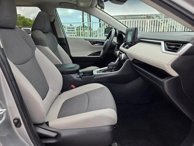 Certified Used 2021 Silver Toyota XLE image 20