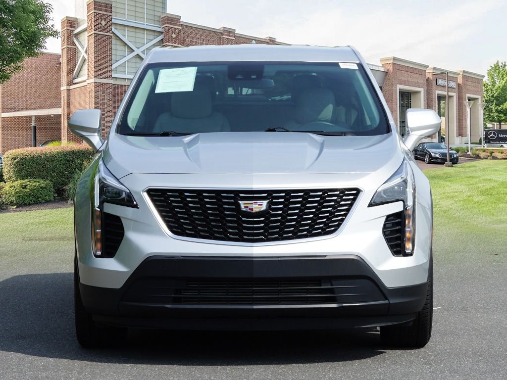 Used 2022 Cadillac XT4 Luxury with VIN 1GYAZAR47NF115229 for sale in Pineville, NC