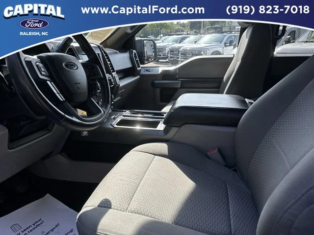 Used 2016 Black Ford XLT image 19
