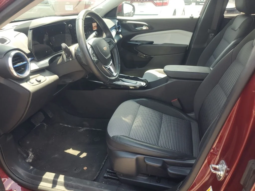 Used 2024 Red Chevrolet LT image 12