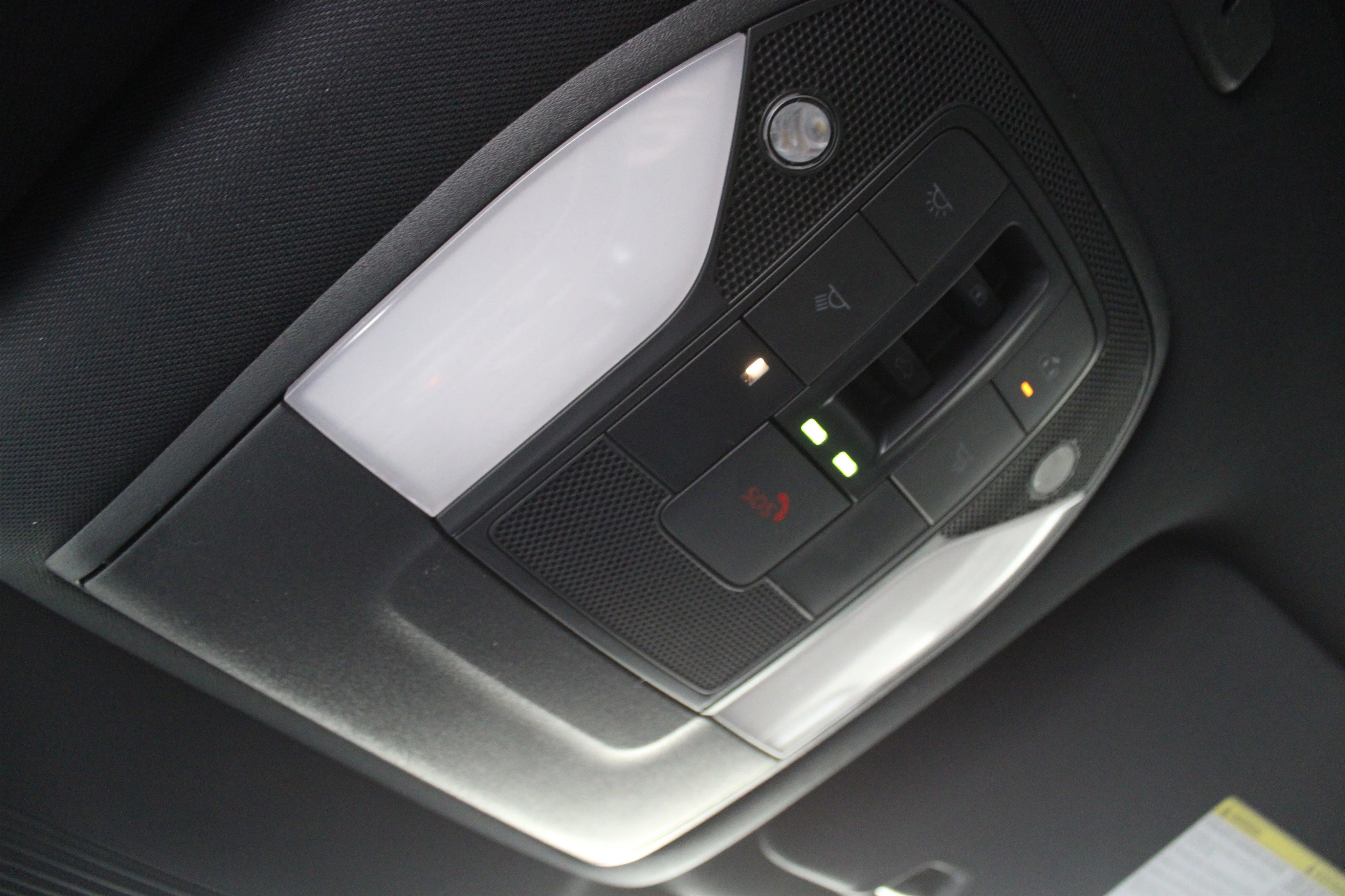 New 2026 RADIANT WHITE INFINITI Sport AWD image 19