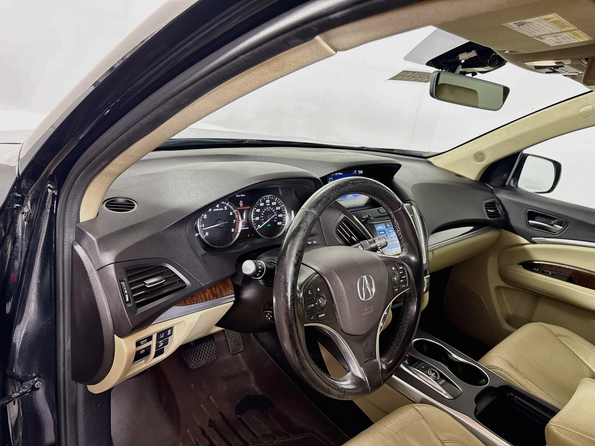 Used 2017 Crystal Black Pearl Acura w/Technology Pkg image 9