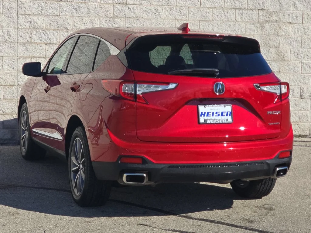 Used 2024  Acura Technology Package image 11