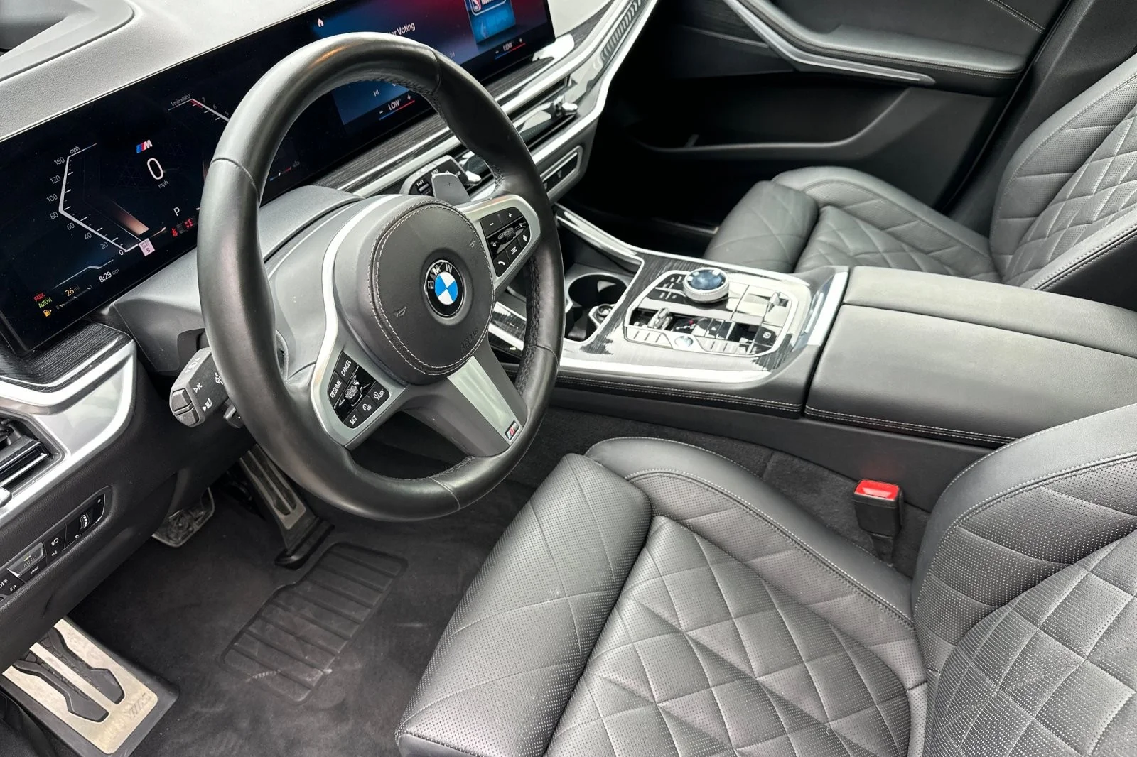 Used 2023 Brooklyn Grey Metallic BMW xDrive40i image 9