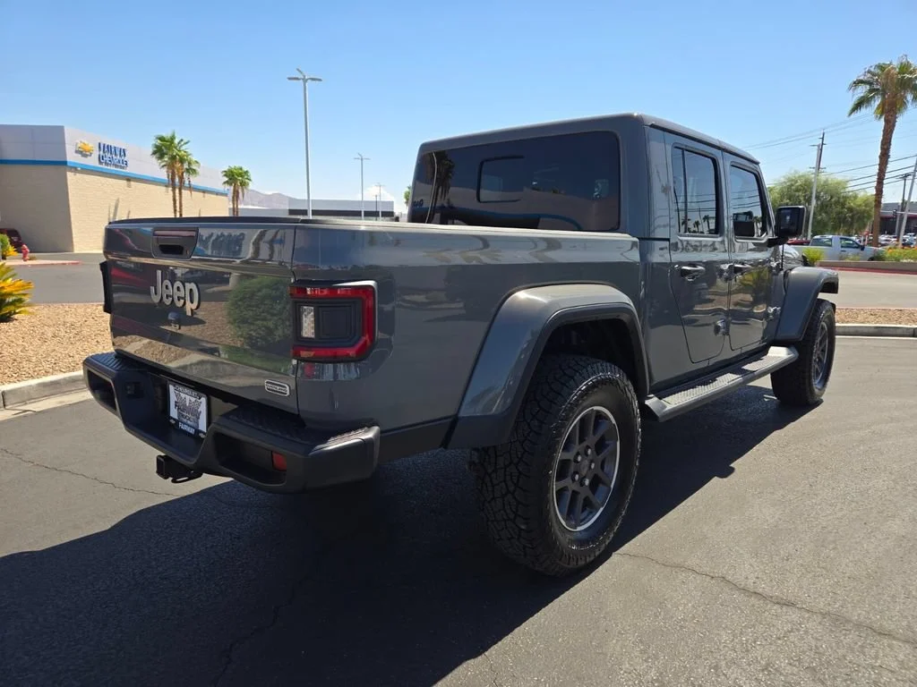 Used 2021 Sting-gray Clearc Jeep Overland image 6