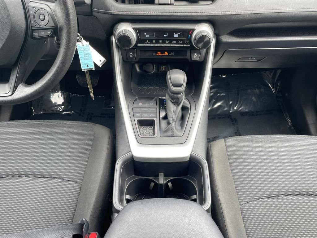 Used 2025 Silver Sky Metallic Toyota LE image 10