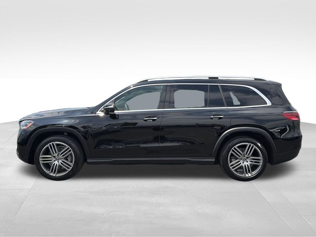 Used 2025 Black Mercedes-Benz GLS 450 image 4