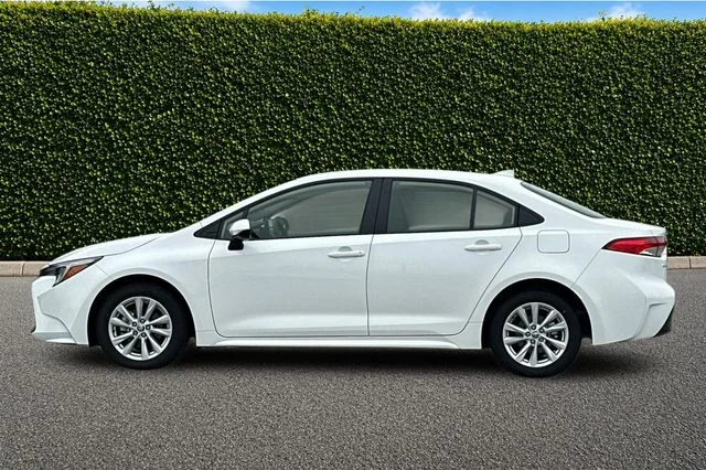 Used 2026 White Toyota LE image 7