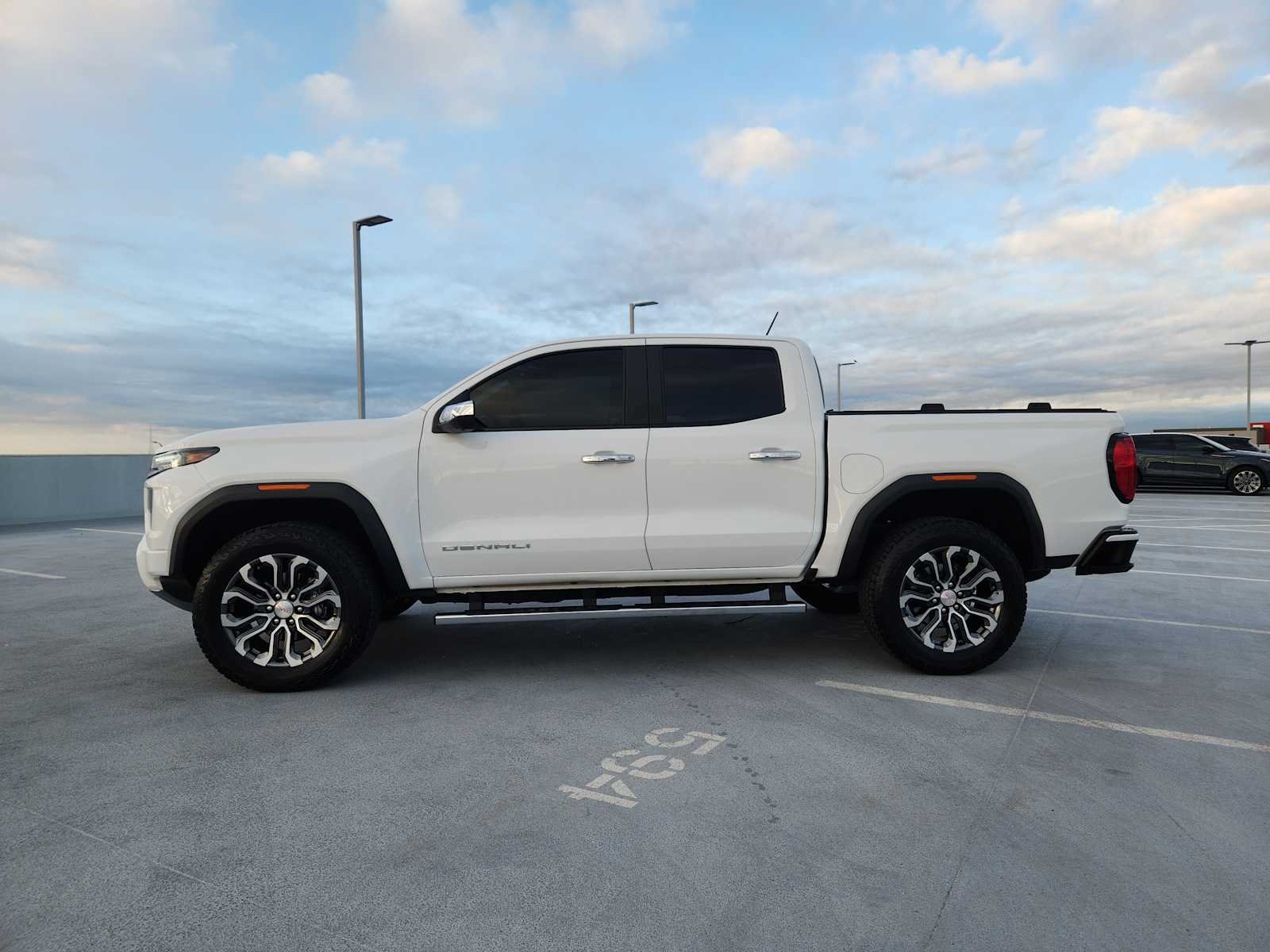 2024 Gmc Canyon Denali photo 4