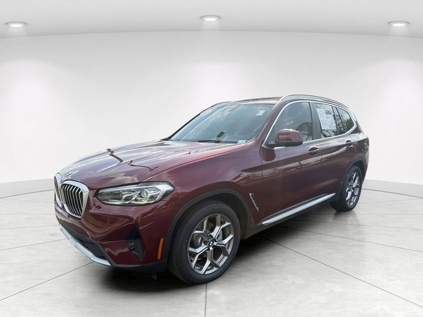 Used 2023 Aventurin Red Metallic BMW sDrive30i image 8