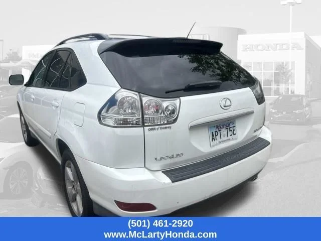 Used 2007 Crystal White LEXUS 350 image 8