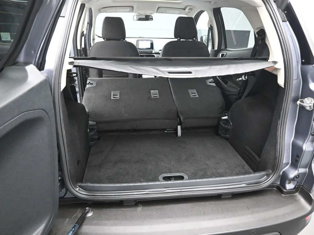 Certified Used 2018 Gray Ford SE image 10