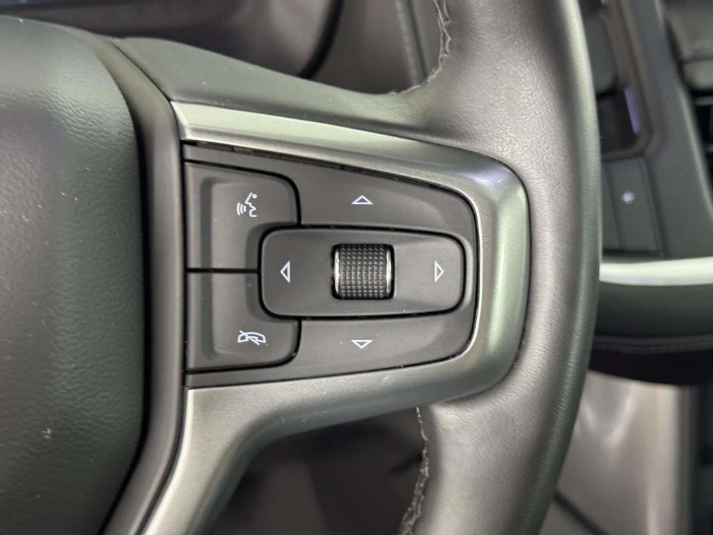 Used 2024 White Chevrolet LT image 23