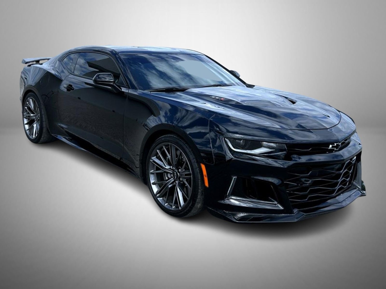 Used 2022 Black Chevrolet ZL1 image 3