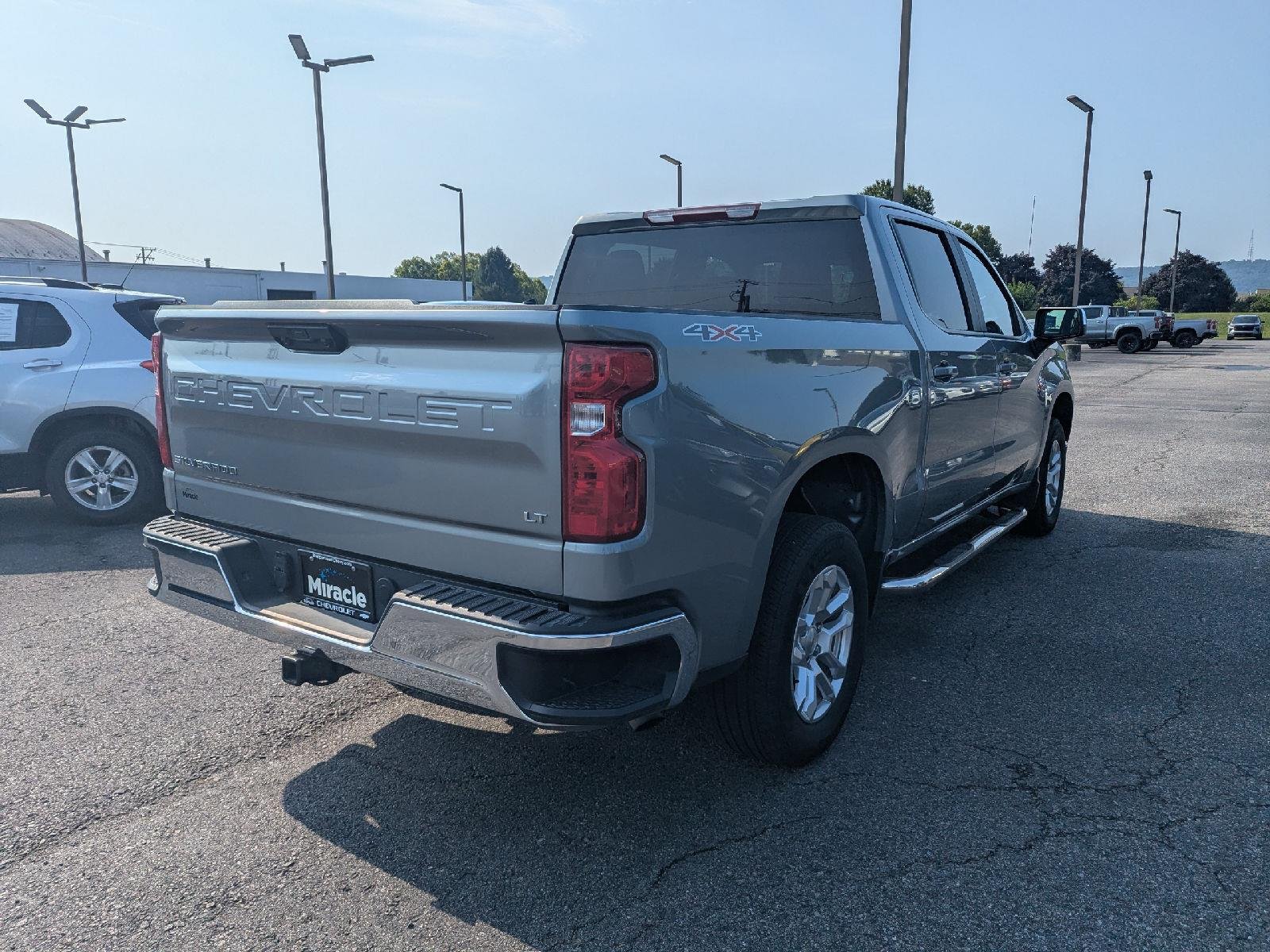 Used 2025 Sterling Gray Metallic Chevrolet LT image 7
