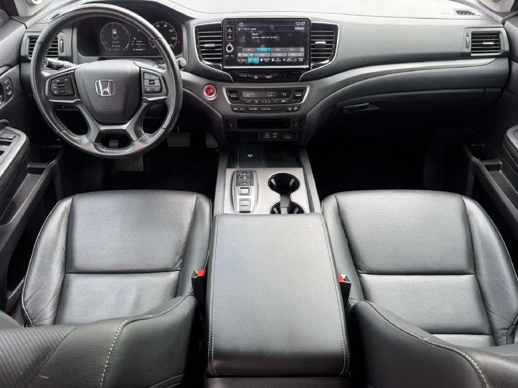 Used 2025  Honda RTL image 11