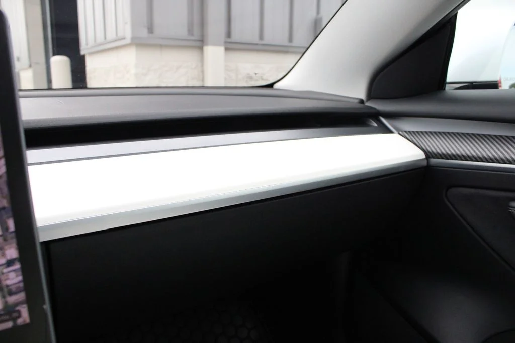 Used 2021 White Tesla Long Range image 18