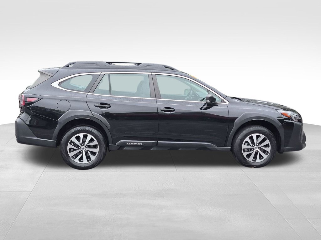 Used 2024 Crystal Black Silica Subaru 2.5i image 5