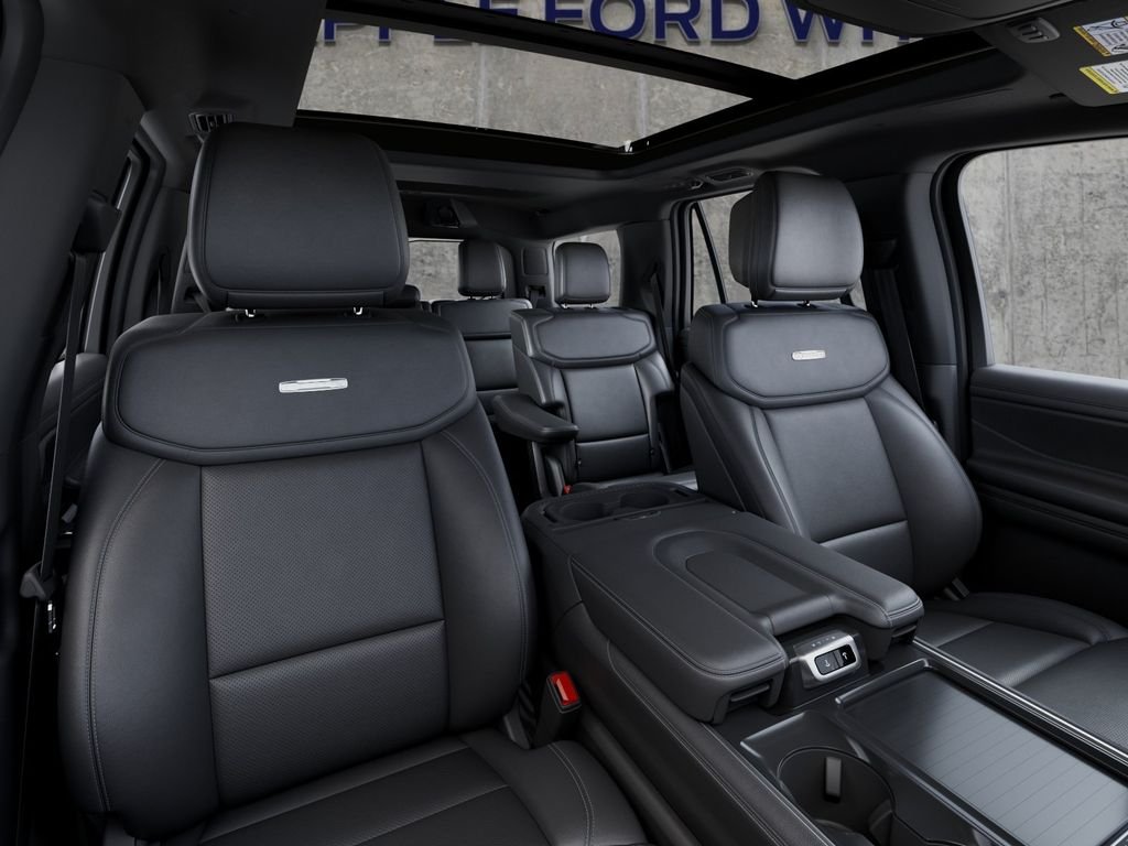 New 2027 Gray Ford Platinum image 10