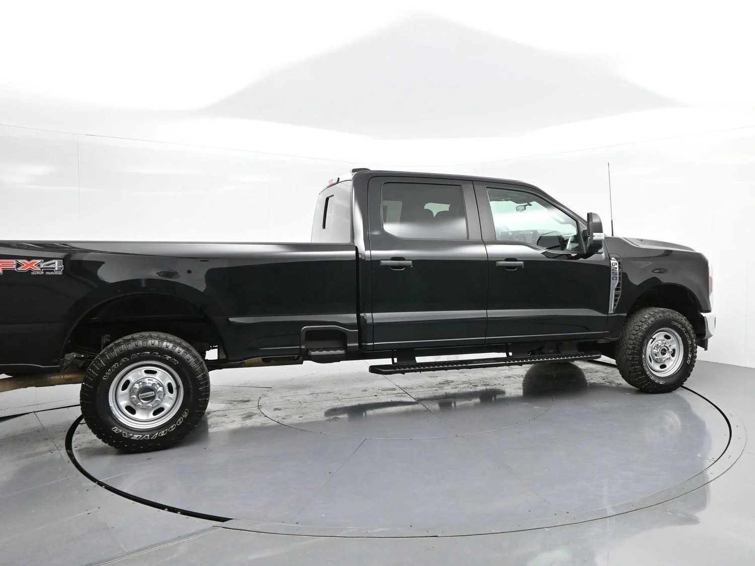 Used 2024 Black Ford XL image 8