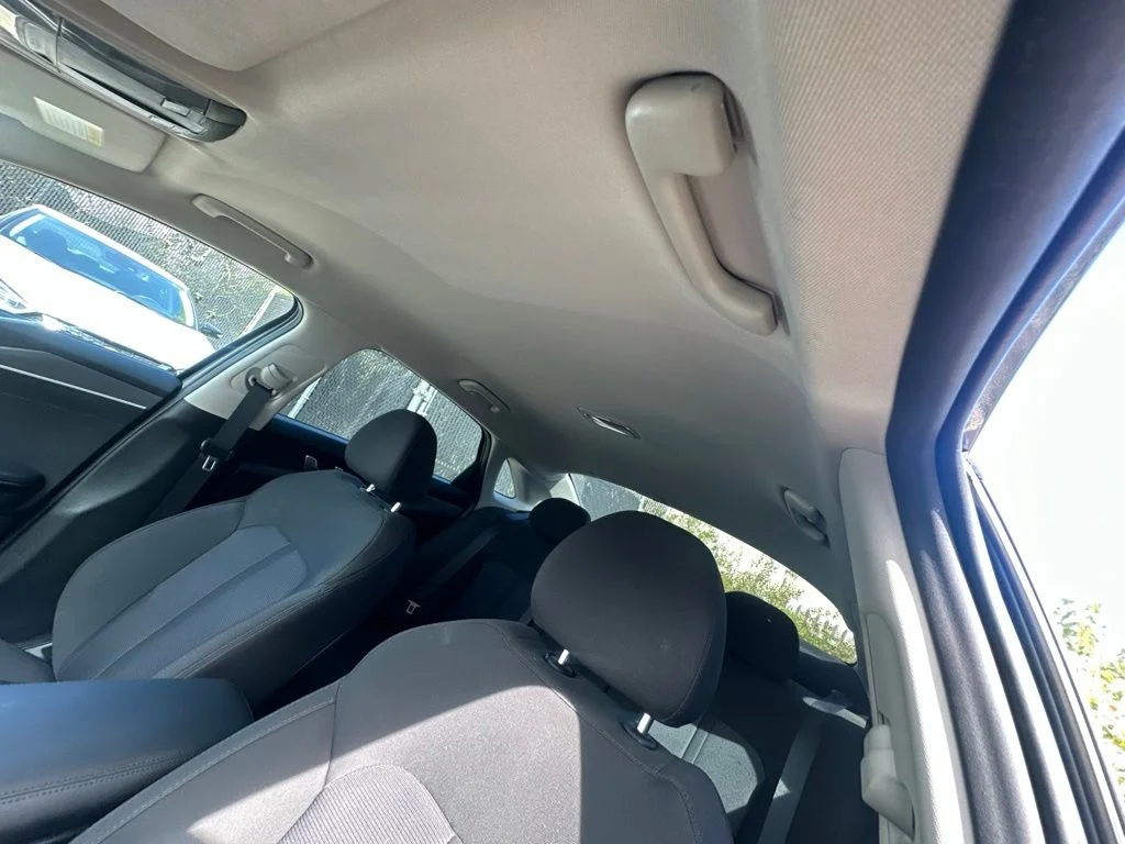 Used 2024 Silver Kia LXS image 12