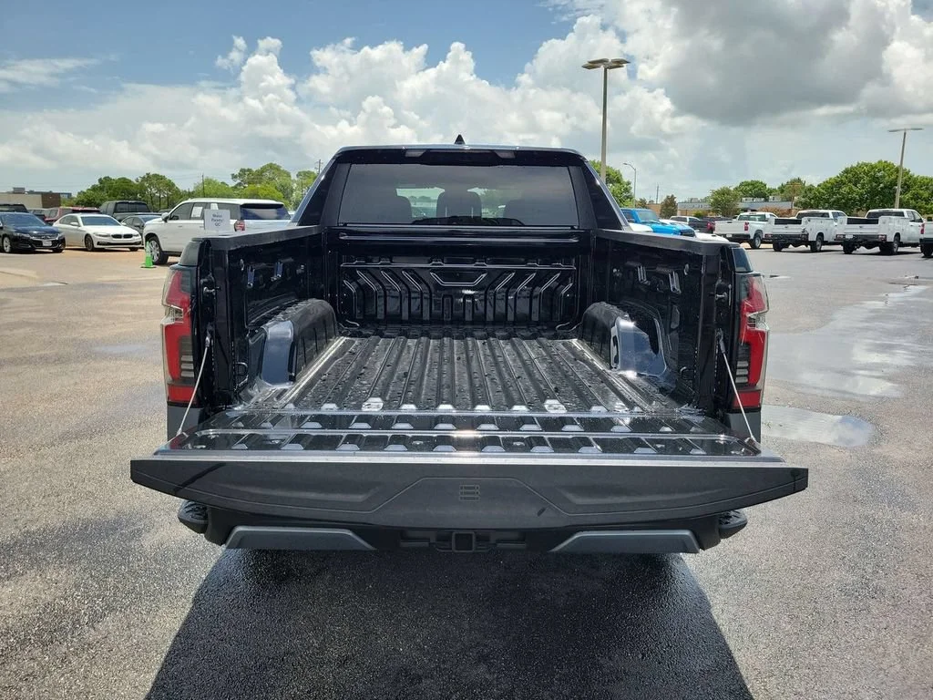 New 2026 Black Chevrolet LT - Standard Range image 24