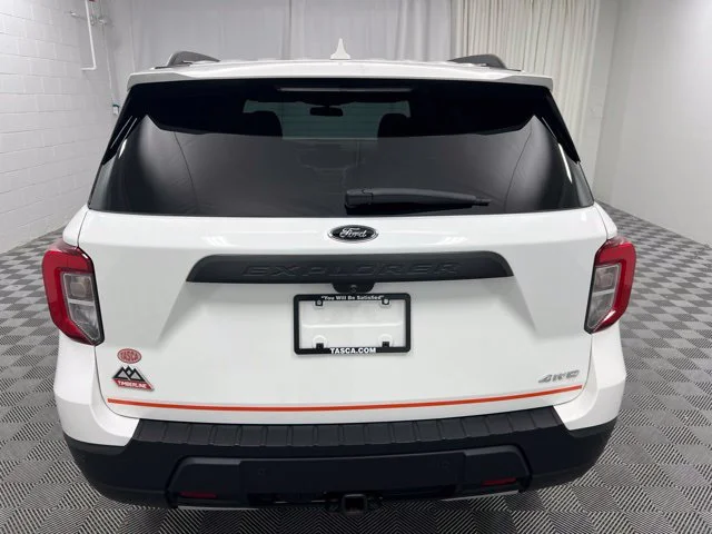 Used 2023 White Ford Timberline image 7