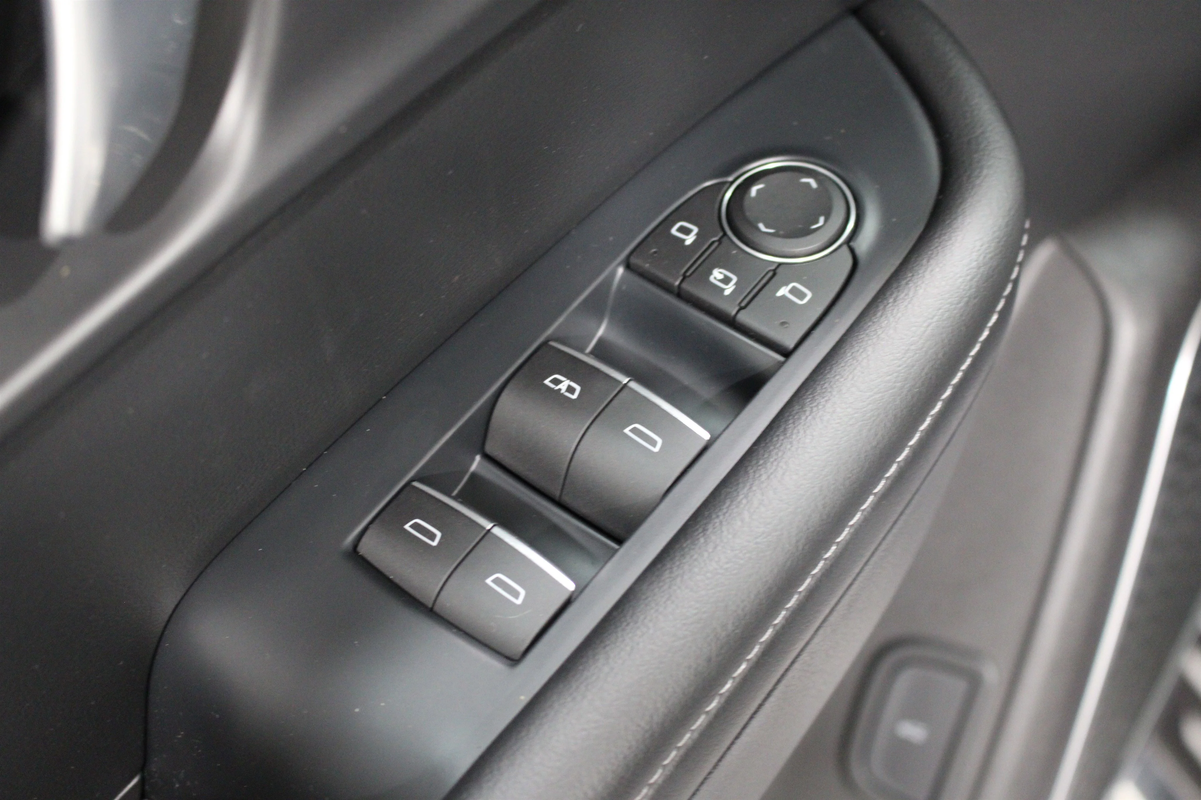 2025 Buick Enclave Avenir - Photo 7