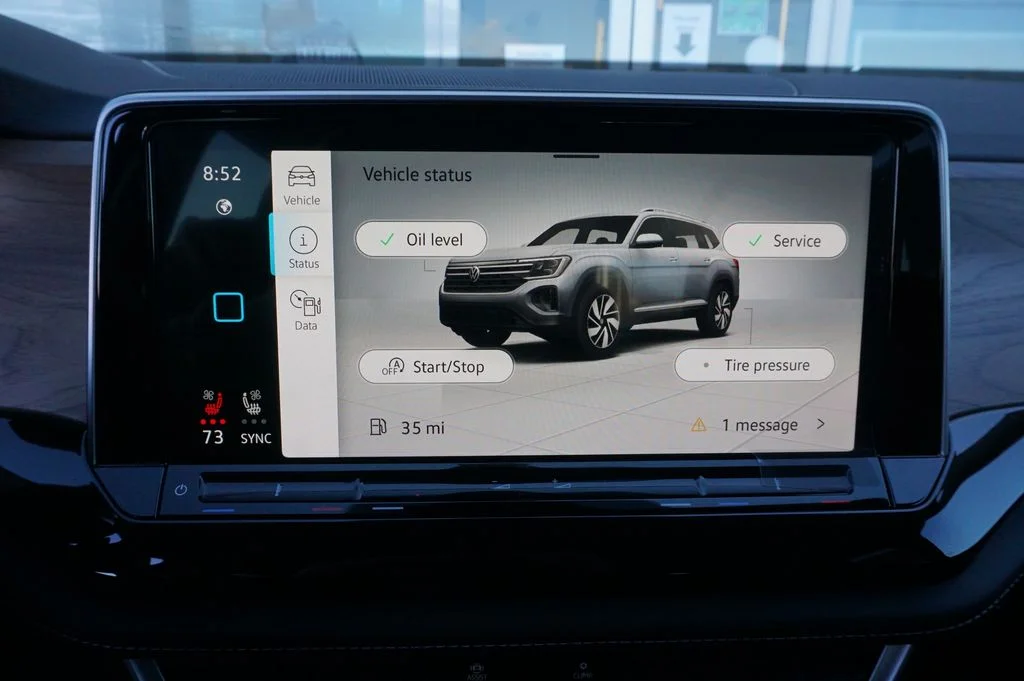 New 2026 Black Volkswagen 2.0T SE w/Technology image 15