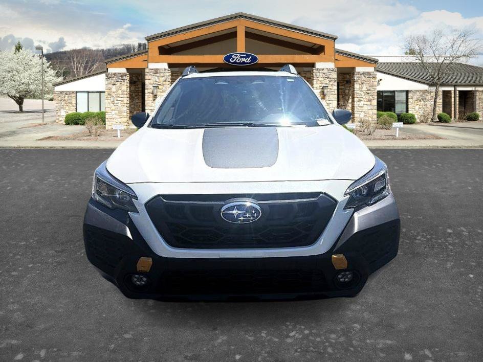 Used 2024 Crystal White Pearl Subaru Wilderness image 2