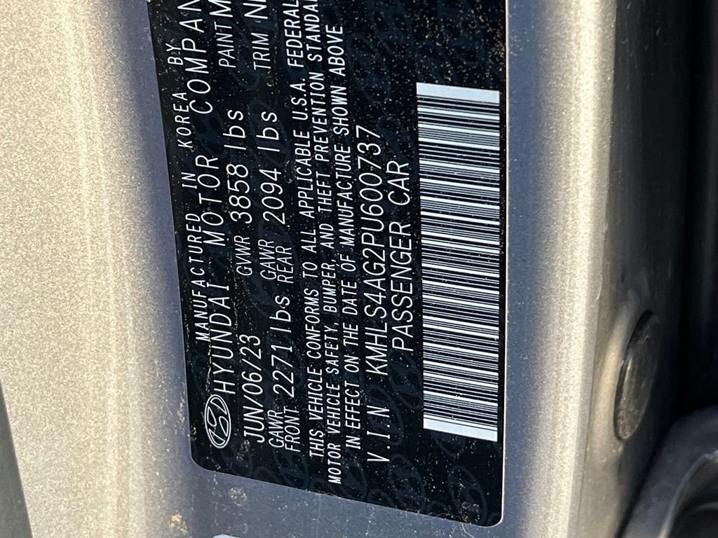 Used 2023  Hyundai SEL image 20