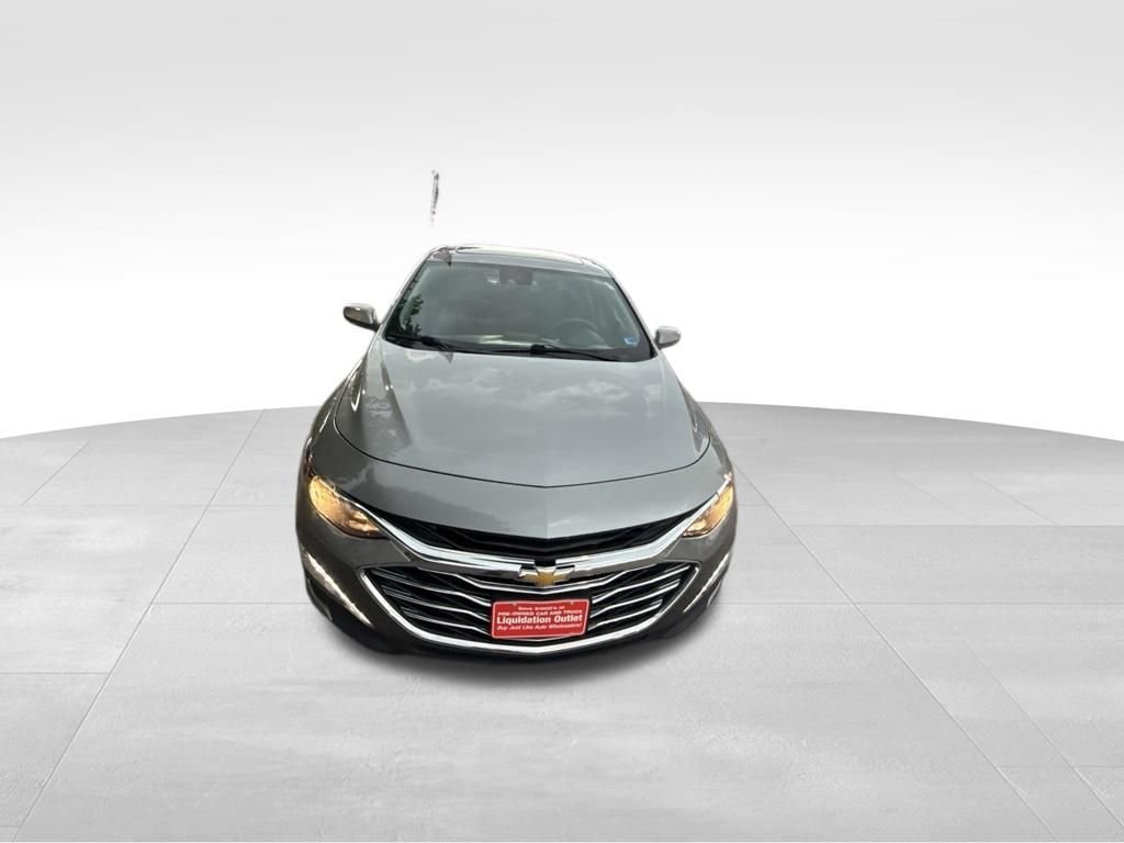 Used 2024 Gray Chevrolet LT image 11
