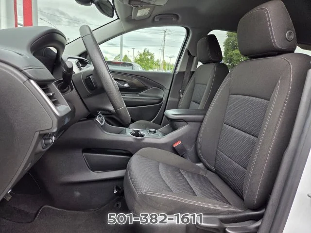 Used 2024 White GMC SLE image 9