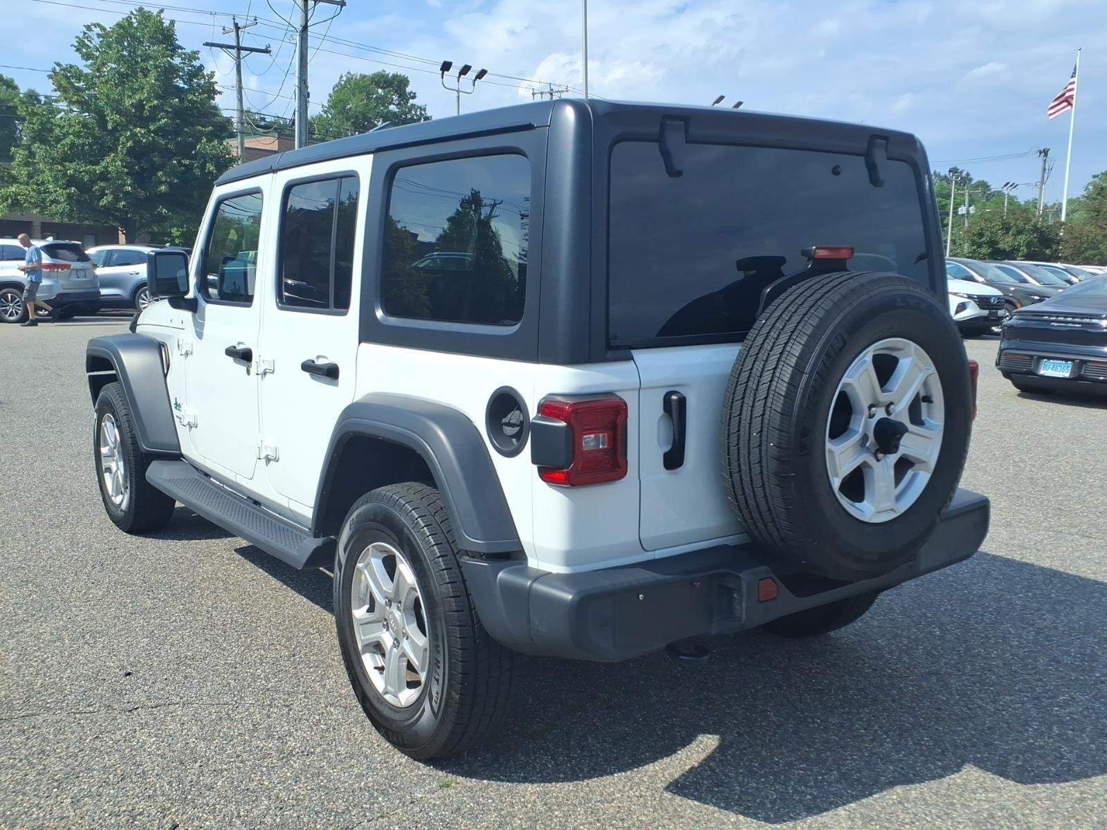 Used 2021 Bright White Clearcoat Jeep Unlimited Sport S image 8