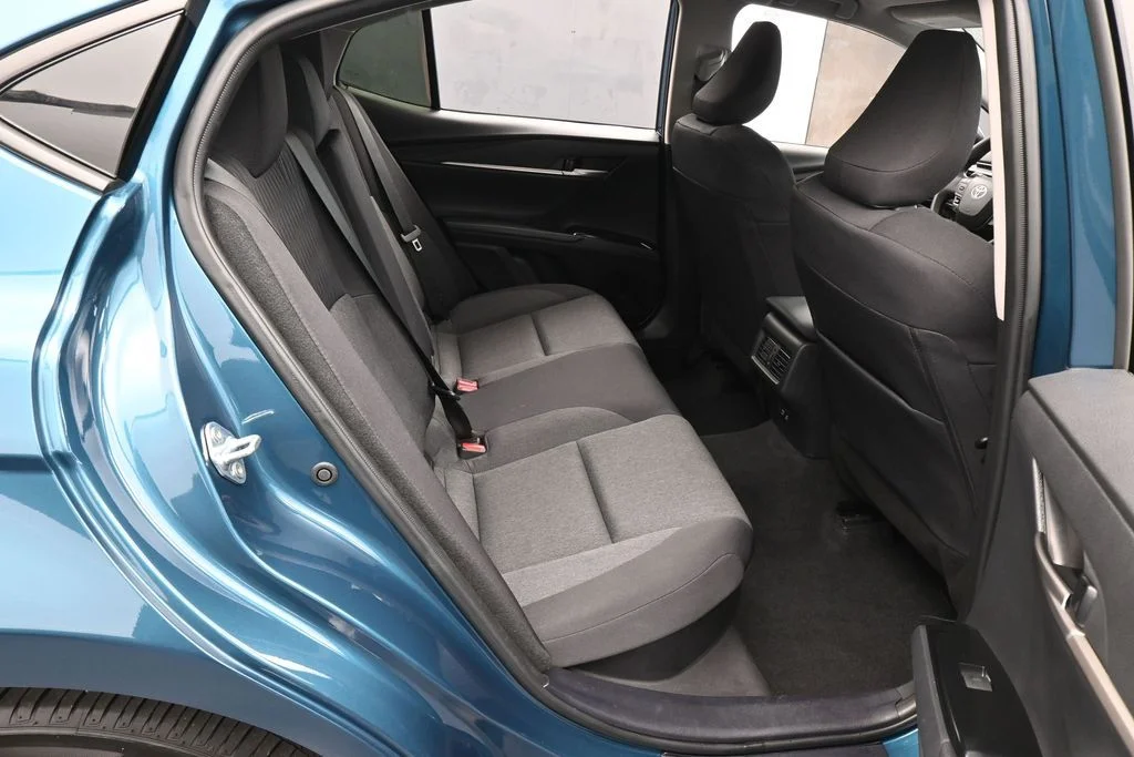 Used 2025 Ocean Toyota LE image 36