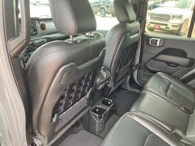Used 2022 Sting-Gray Clearcoat Jeep Mojave image 25