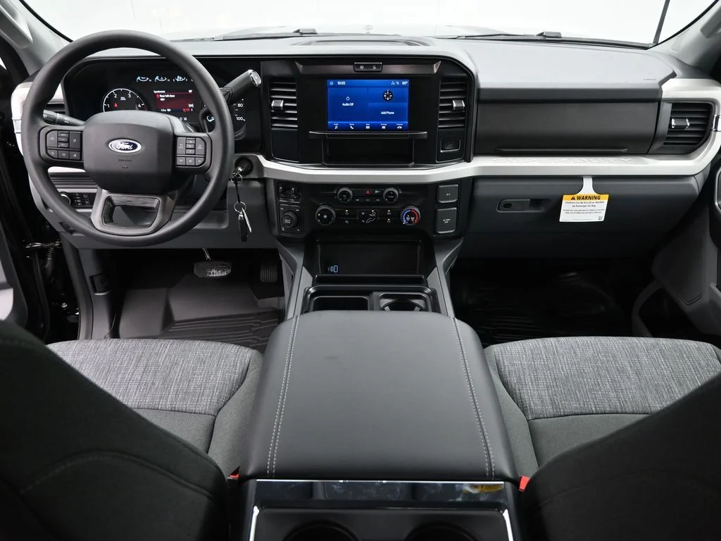 New 2026 Agate Black Metallic Ford XLT image 20