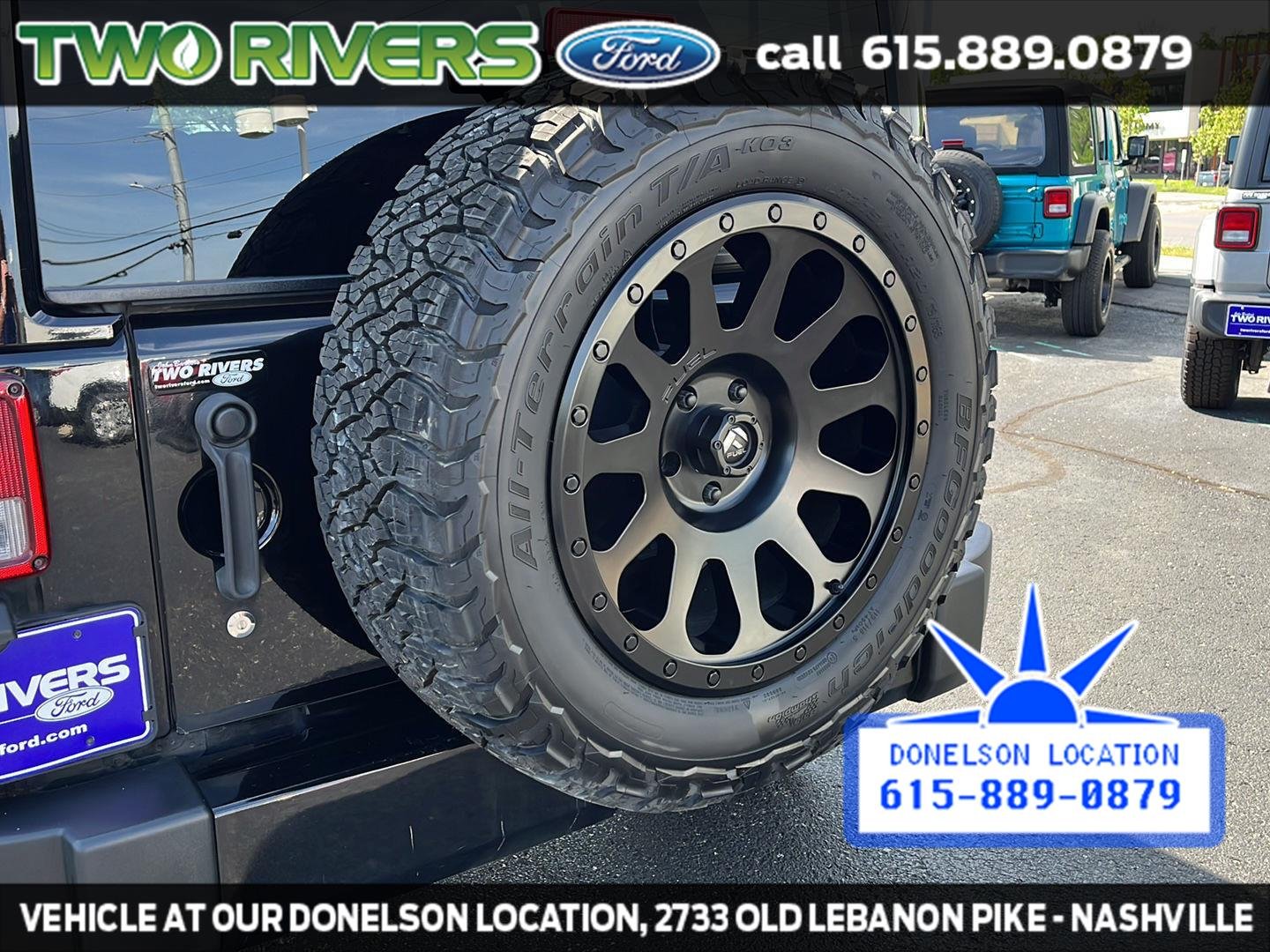 Used 2017 Black Clearcoat Jeep Sahara image 10