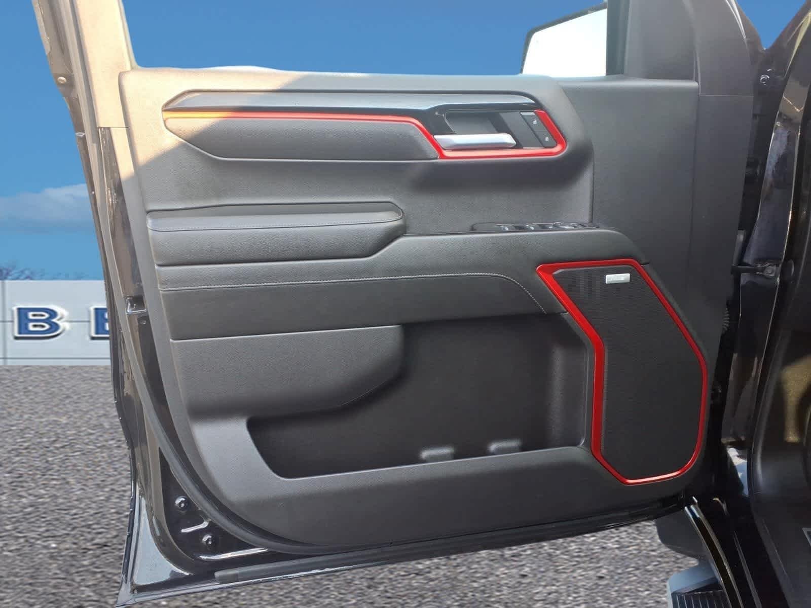 Used 2022 Black Chevrolet RST image 11