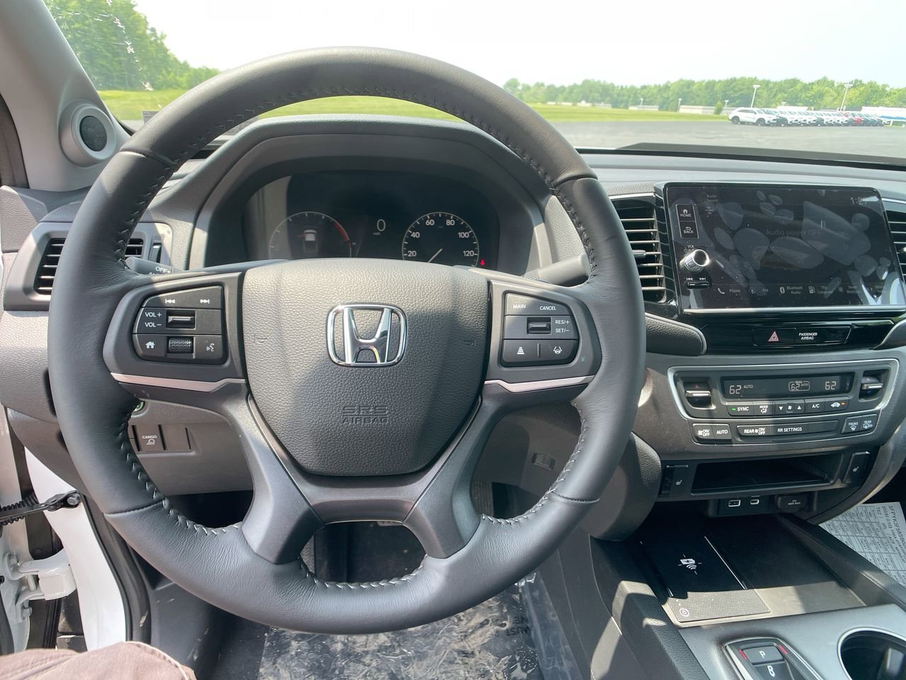 2025 Honda Ridgeline RTL - Photo 14