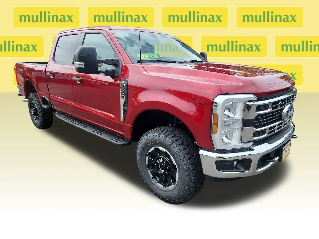 New 2026 Red Ford XLT image 1